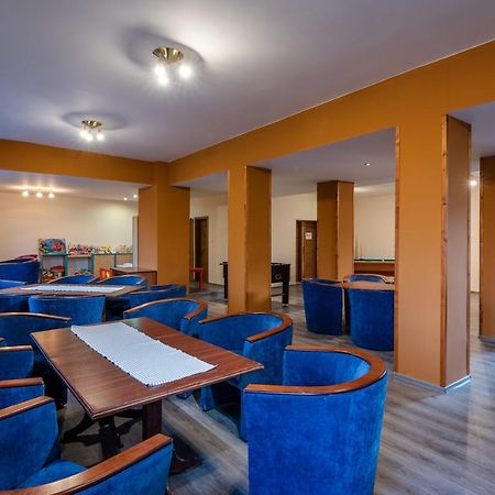 Hotel Poludnica Liptovský Mikuláš Buitenkant foto