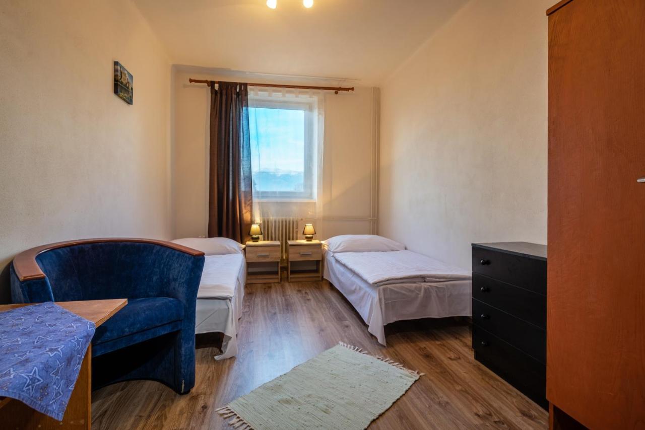 Hotel Poludnica Liptovský Mikuláš Buitenkant foto