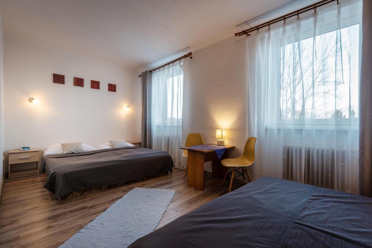 Hotel Poludnica Liptovský Mikuláš Buitenkant foto